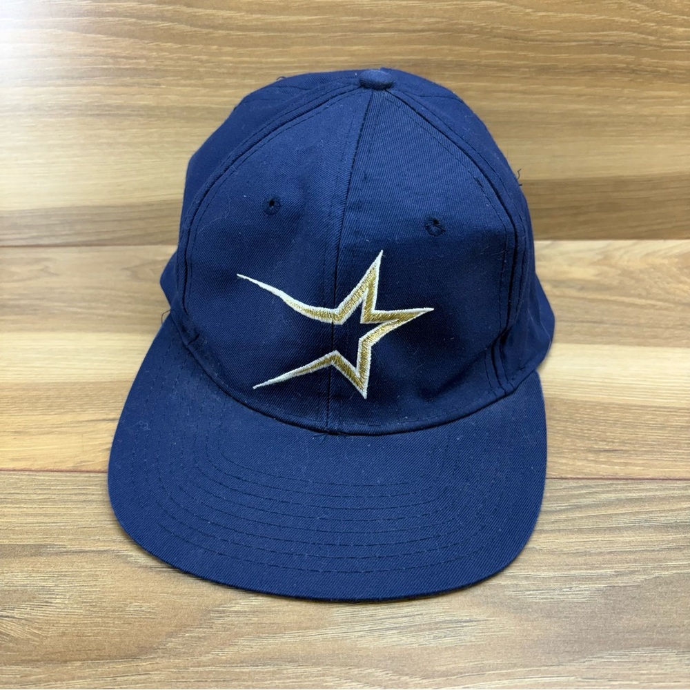 Vintage Deadstock Astros Navy Blue Cap with Vintage Astros Logo